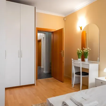 Luxury Sauna And Jacuzzi Flat Near Zaimov Park Апартамент София