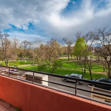 Apartman Luxury Sauna And Jacuzzi Flat Near Zaimov Park *