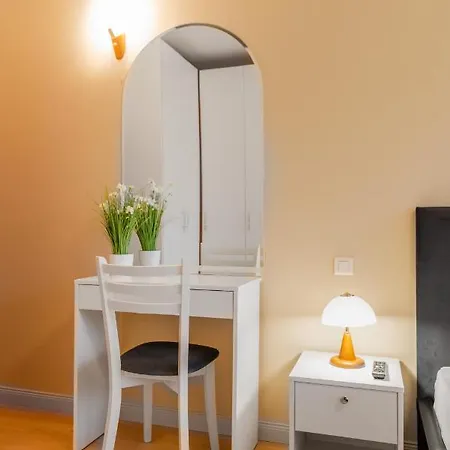 Luxury Sauna And Jacuzzi Flat Near Zaimov Park *